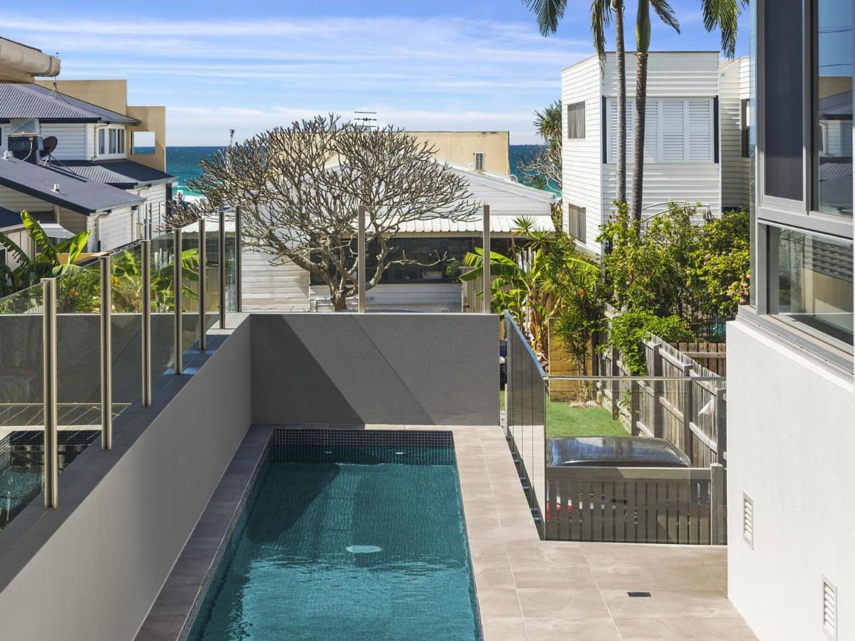 Luxury On Currumbin Beach Gold Coast Exterior photo