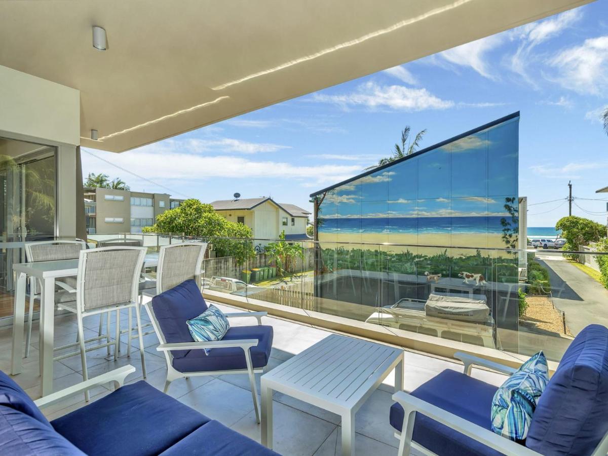 Luxury On Currumbin Beach Gold Coast Exterior photo